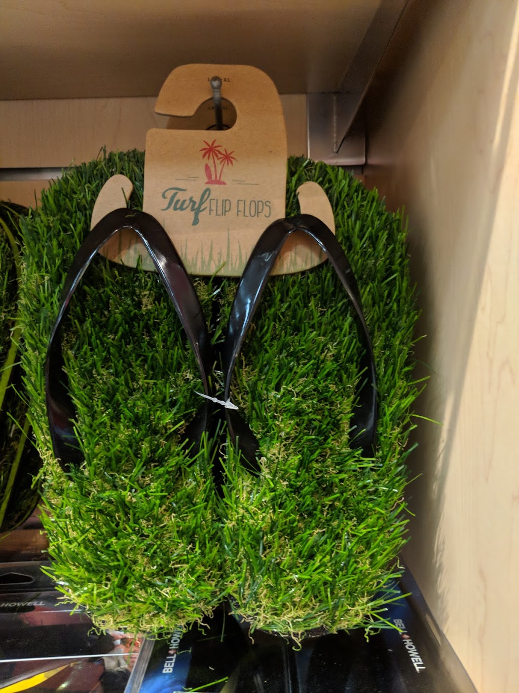 Showcase | 900 Maple Ave, Burlington, ON L7S 2J8, Canada | Phone: (905) 639-2091