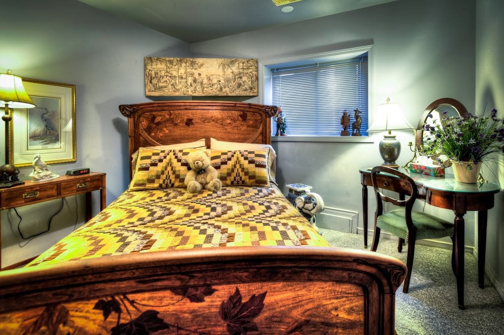Shambhala Bed and Breakfast | 2825 Peterborough County Rd 36, Buckhorn, ON K0L 1J0, Canada | Phone: (705) 657-8664