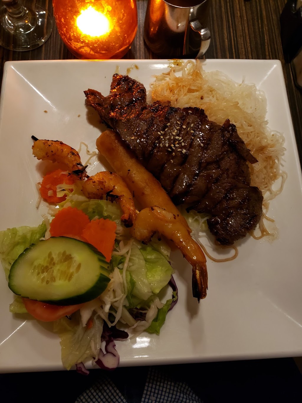 Chez Lan | 1421 Chemin Gascon, Terrebonne, QC J6X 4L9, Canada | Phone: (450) 492-1416