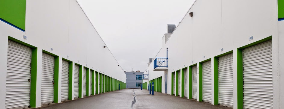 Advanced Storage Centres | 12100 Riverside Way, Richmond, BC V6W 1K5, Canada | Phone: (604) 271-7200