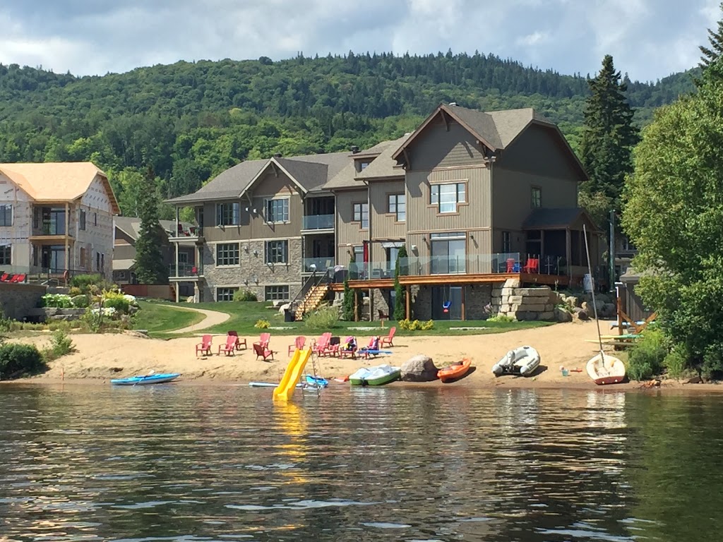 Domaine Rive Gauche Lac Ouareau | 65 Chemin du Nordet, Saint-Donat-de-Montcalm, QC J0T 2C0, Canada | Phone: (514) 659-2045