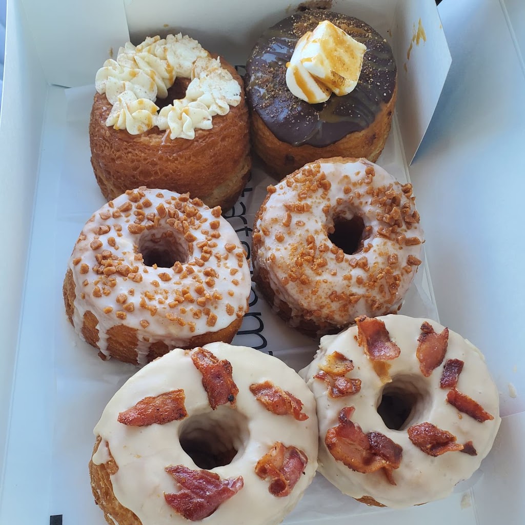 Holey Confections | 3500 Fallowfield Rd Unit 6, Ottawa, ON K2J 4B3, Canada | Phone: (613) 825-8888