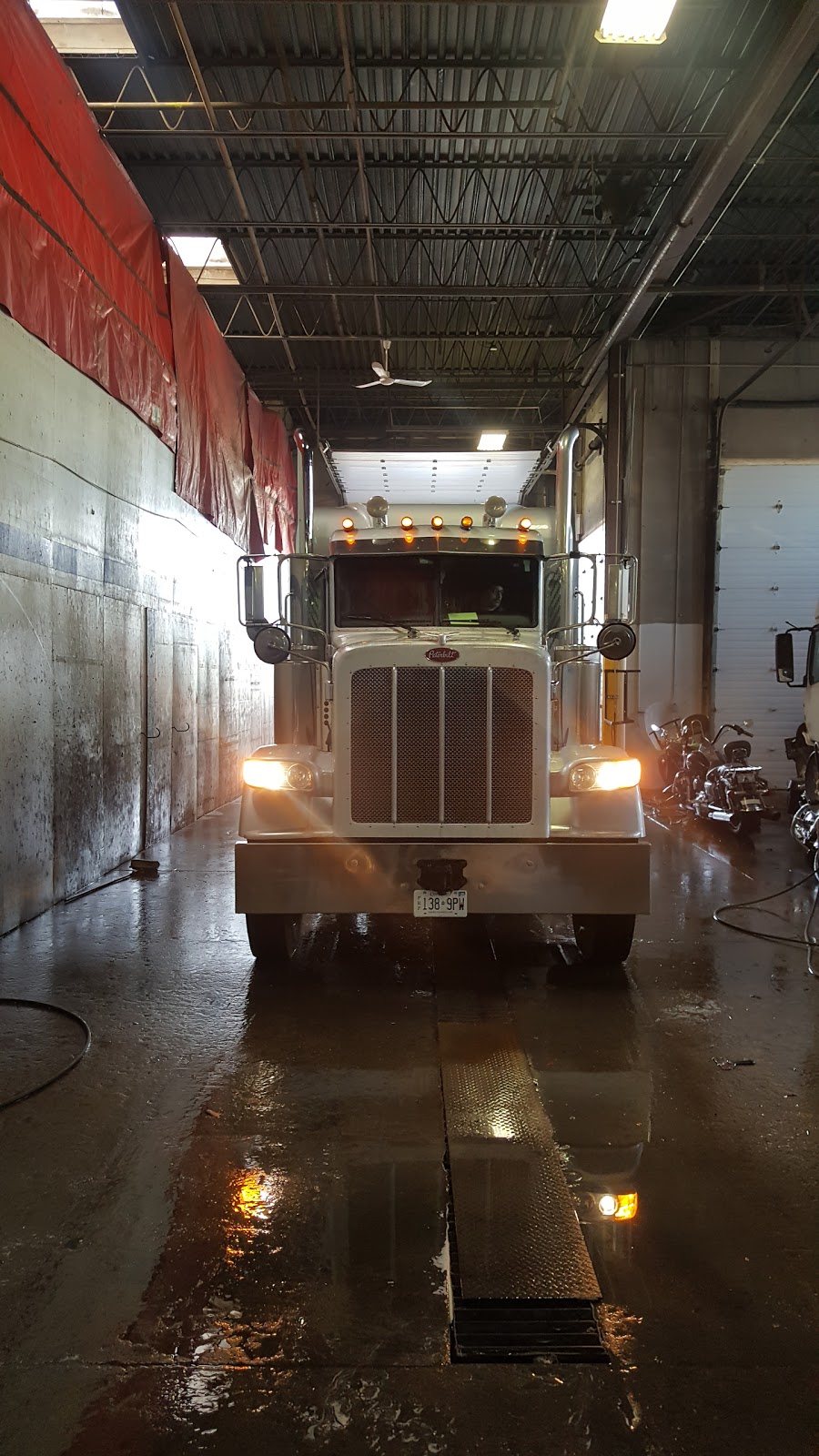 RITEWAY TRUCK WASH | 7300 Kimbel St, Mississauga, ON L4T 3S8, Canada | Phone: (905) 405-9785