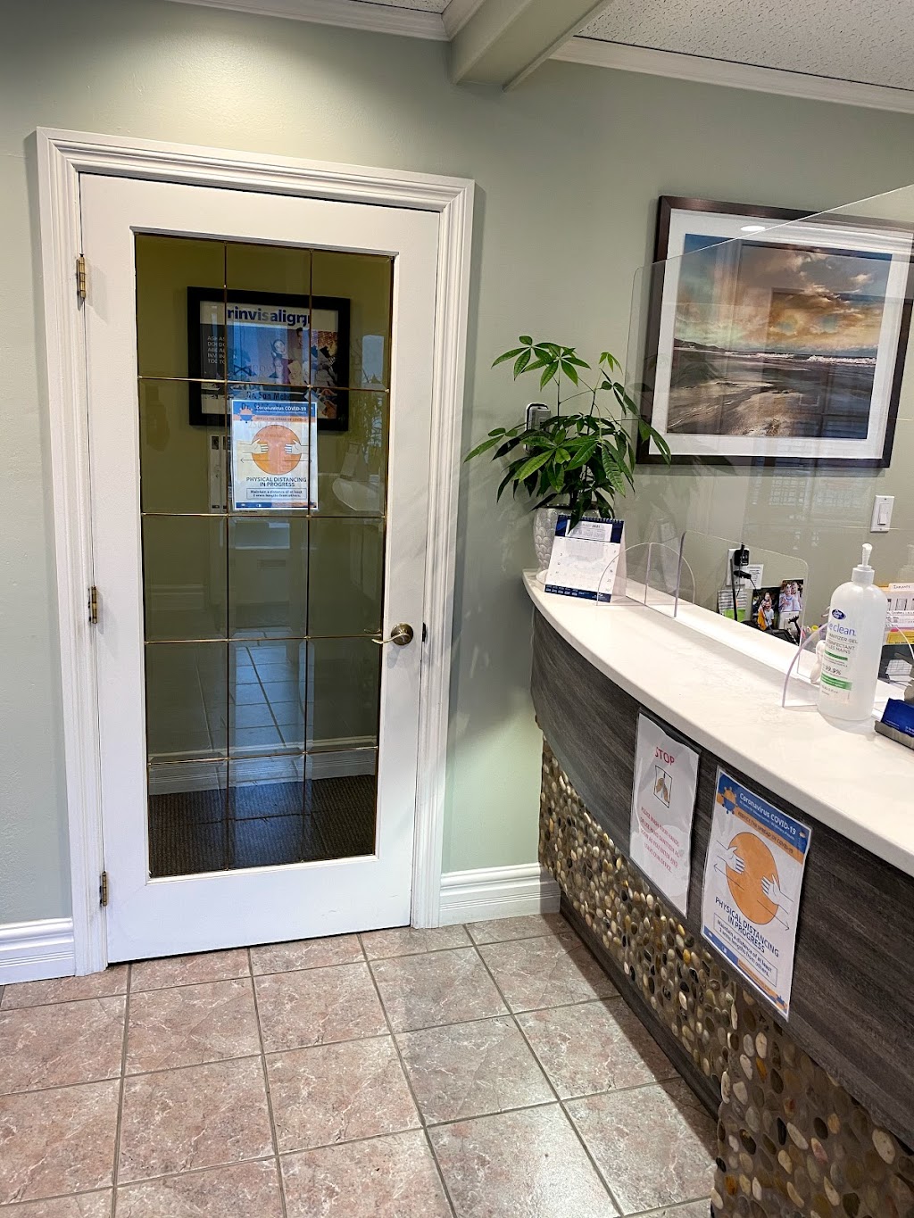 Downtown Nanaimo Dental Group "Life Enhancing Dentistry" | 140 Wallace St Suite #5, Nanaimo, BC V9R 5B1, Canada | Phone: (250) 754-4322