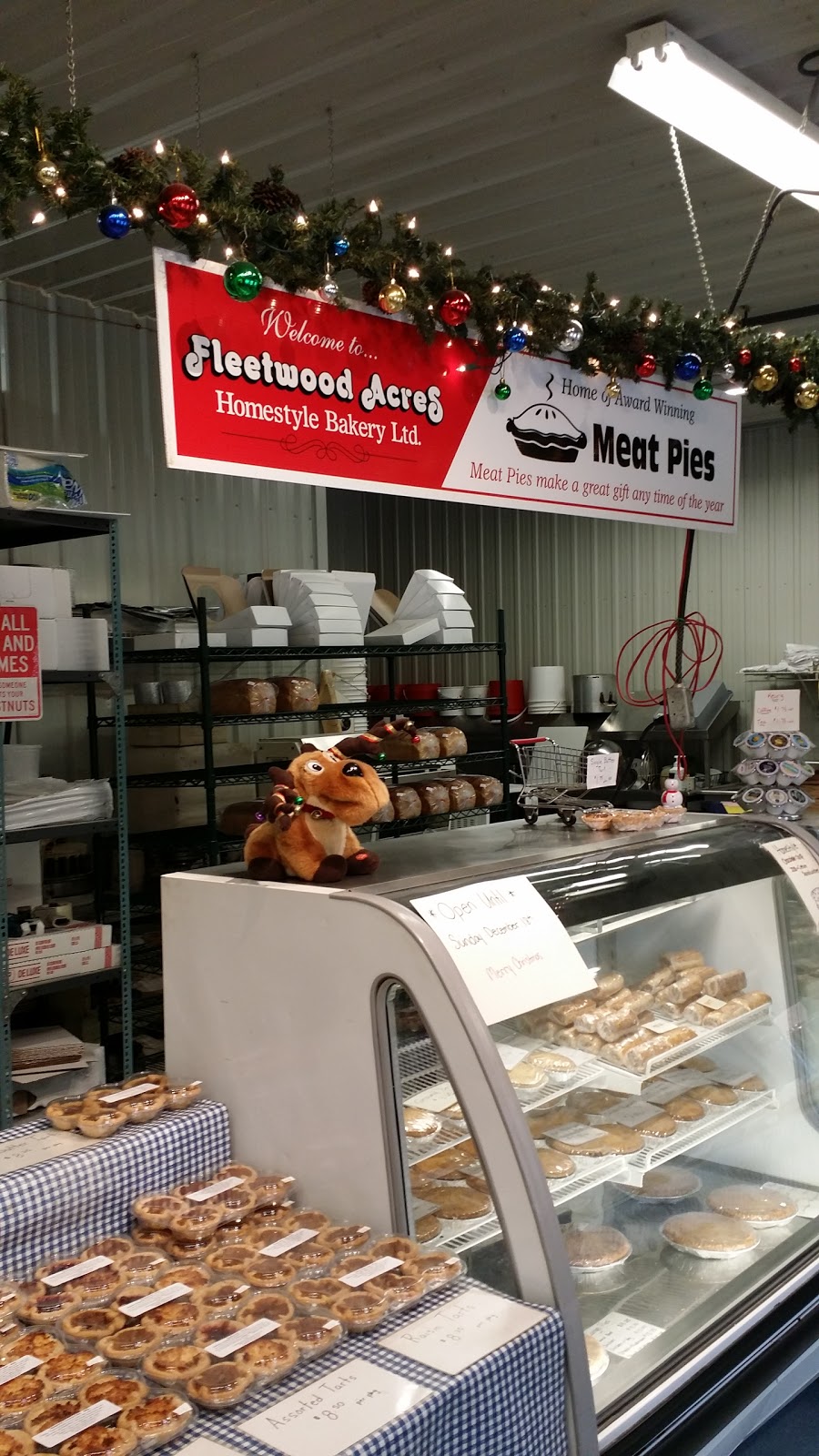 Fleetwood Acres Home Style Bakery Ltd | 1847 Centre Rd, Hamilton, ON L8N 2Z7, Canada | Phone: (905) 659-4545