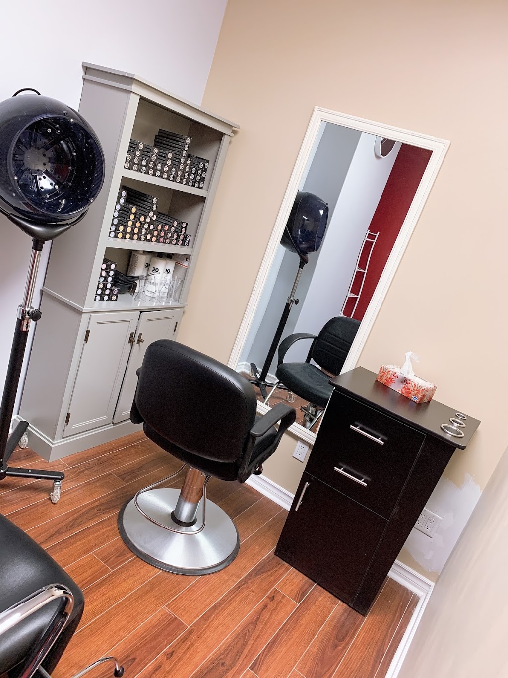 Beauty zone | 1-9125 Derry Rd, Milton, ON L9T 7Z1, Canada | Phone: (905) 636-4444