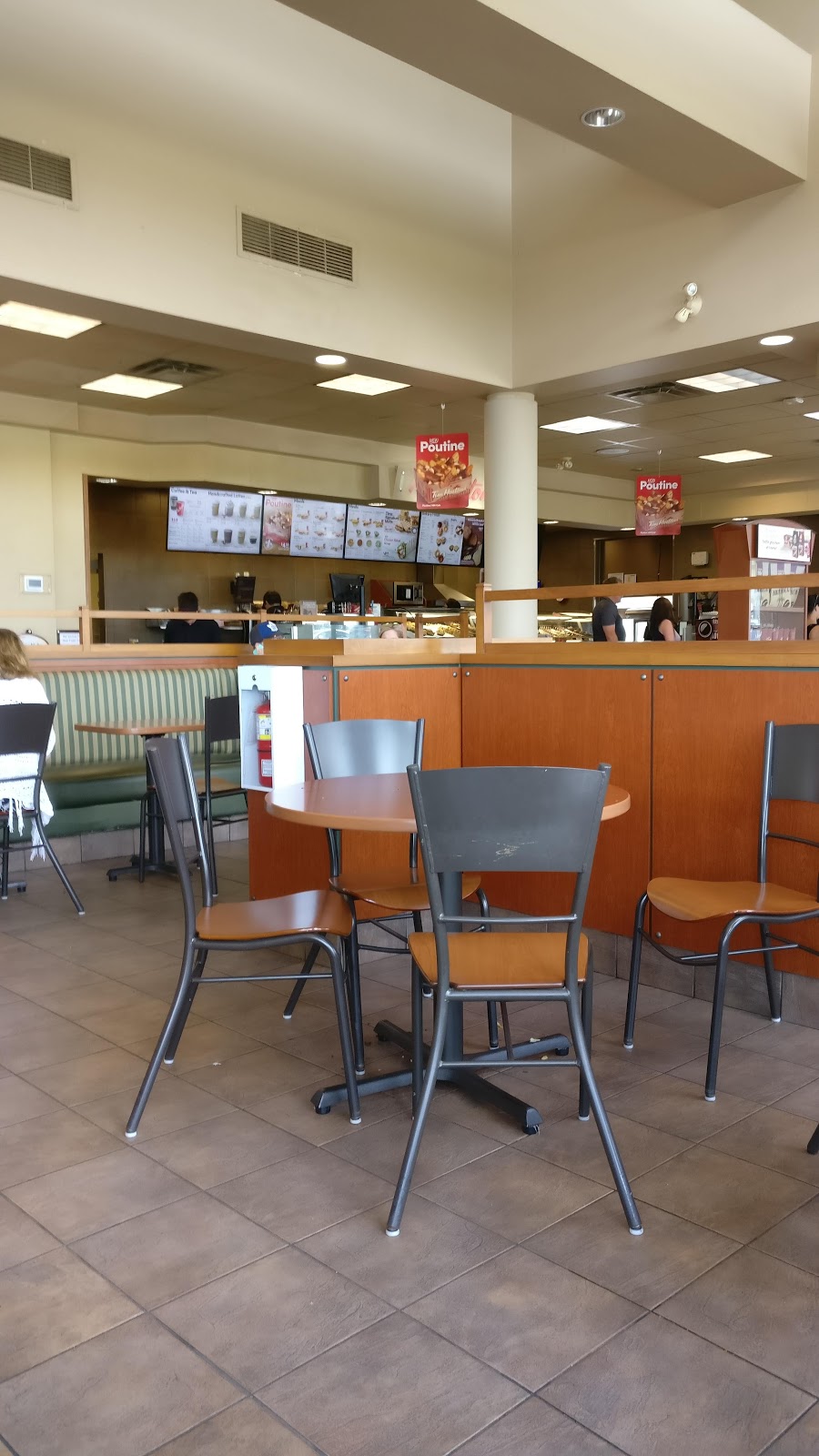 Wendys | 2960 S Sheridan Way, Oakville, ON L6J 7T4, Canada | Phone: (905) 829-9139