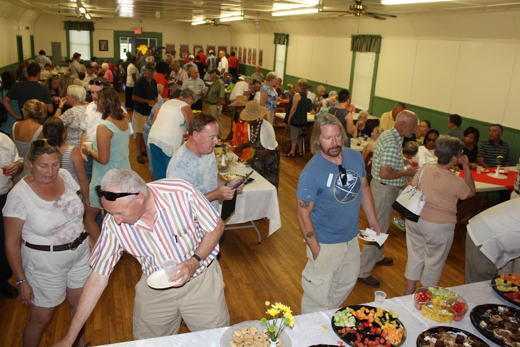 Canfield Community Centre | 50 Talbot Rd, Canfield, ON N0A 1C0, Canada | Phone: (905) 772-5790