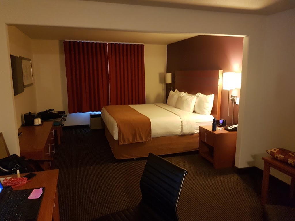Wingate by Wyndham Calgary South | 400 Midpark Way SE, Calgary, AB T2X 3S4, Canada | Phone: (403) 514-0099