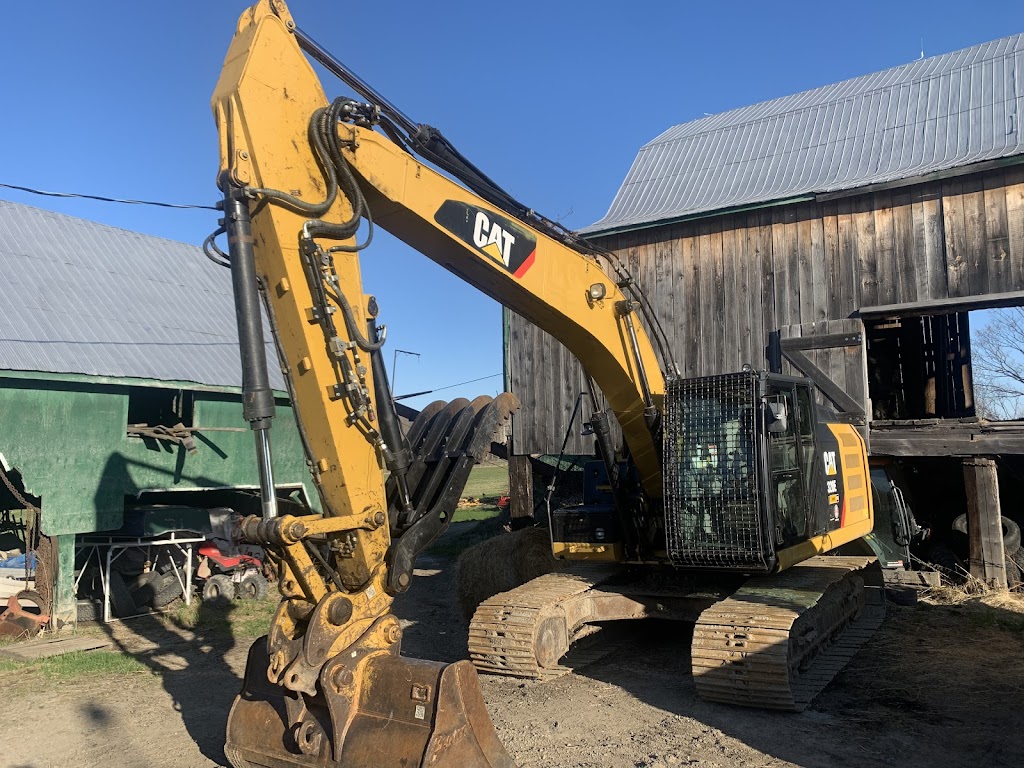 Canadian Contracting | 1530 Falkenburg Rd, Bracebridge, ON P1L 1X4, Canada | Phone: (705) 764-8056