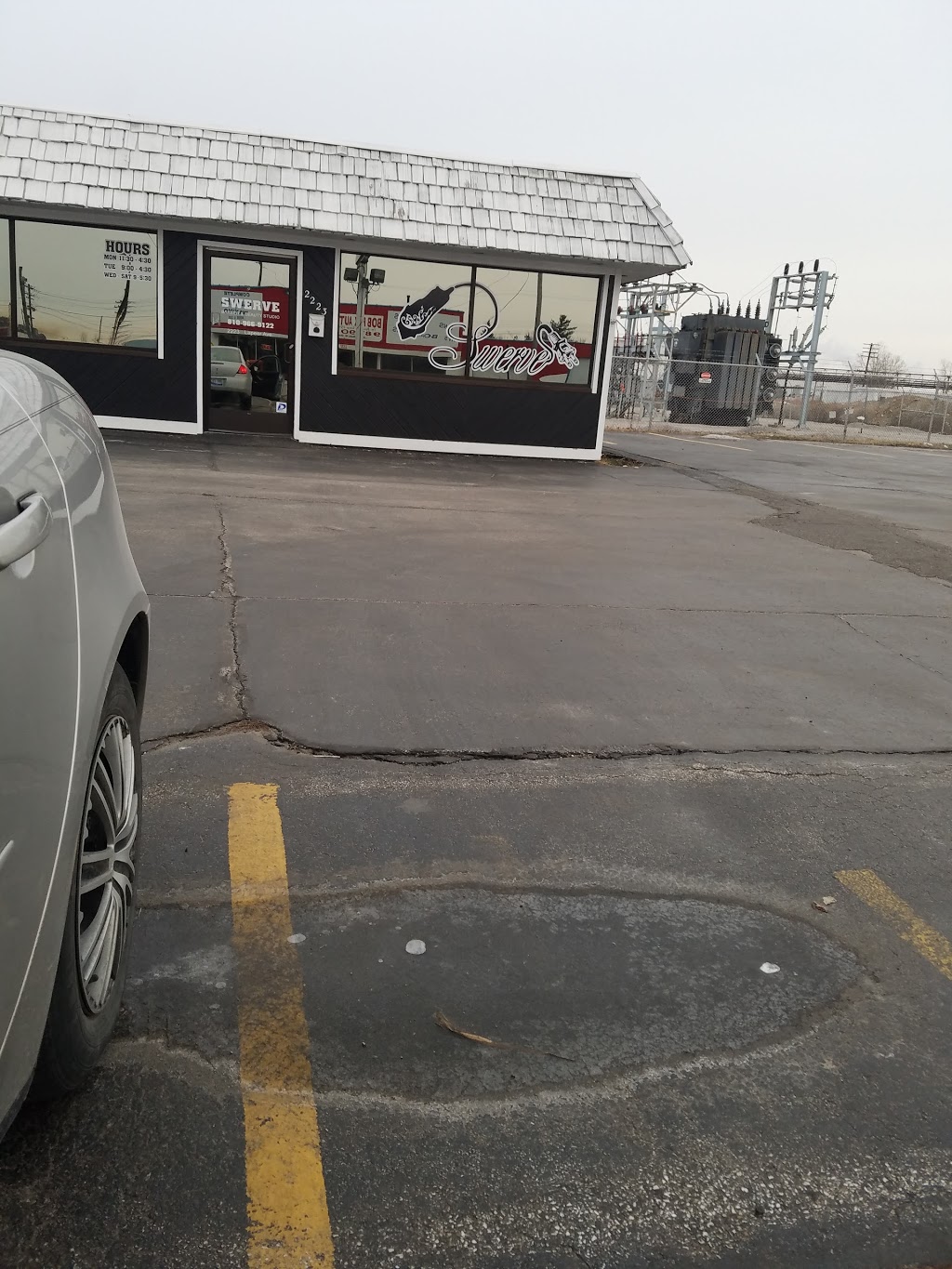 Swerve Barber & Beauty Studio | 2223 Lapeer Ave, Port Huron, MI 48060, USA | Phone: (810) 966-9122