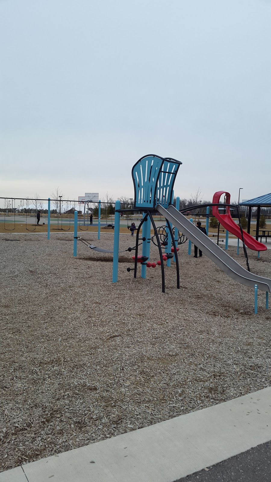 Milton Community Park | Santa Maria Blvd, Milton, ON L9T 6W2, Canada