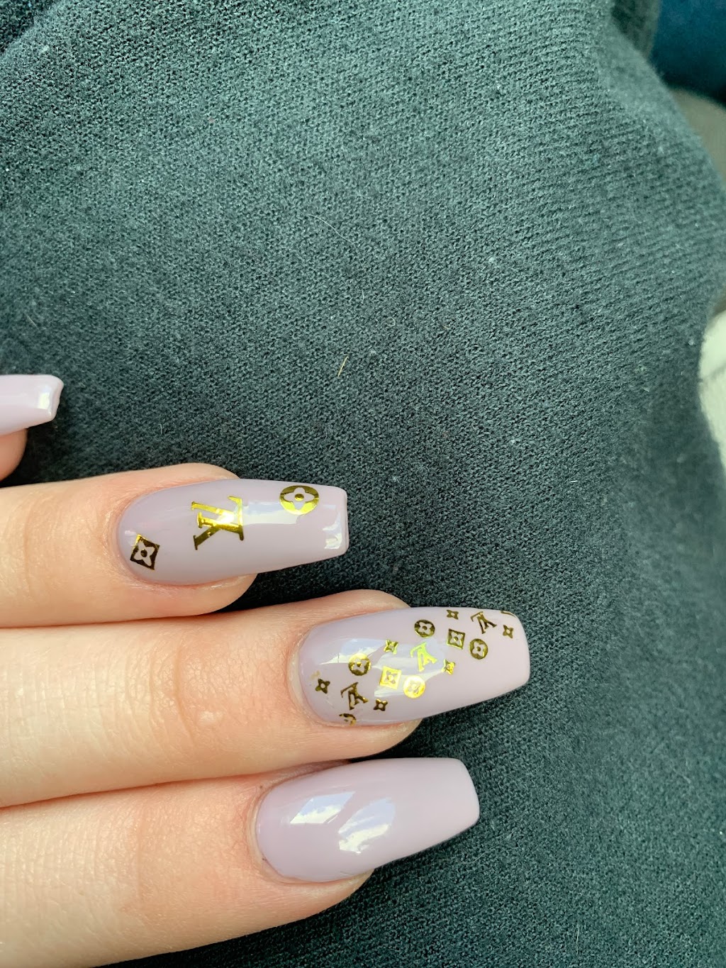 Ongles Hi-Tech | 6755 Bd Monk, Montréal, QC H4E 3J2, Canada | Phone: (514) 768-8668