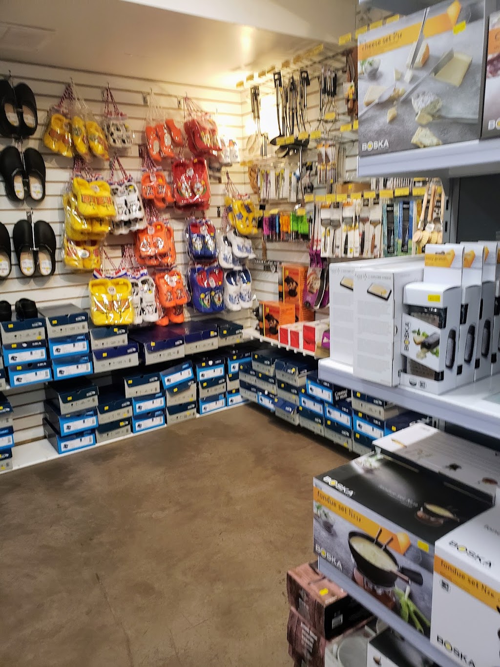 Wooden Shoe European Food Store | 210 3 Ave S, Lethbridge, AB T1J 0G9, Canada | Phone: (403) 320-6263