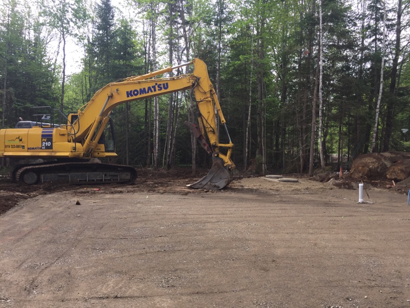 Excavation Desmarais Inc. | 135 Chem. de la Canadienne, Saint-Adolphe-dHoward, QC J0T 2B0, Canada | Phone: (819) 323-8851