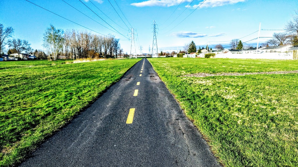 Parc Gérard-Carmel | 5245 Avenue Jodoin Saint-Hubert QCdqxz, 5245 Avenue Jodoin, Saint-Hubert, QC J3Y 7A5, Canada | Phone: (450) 463-7311