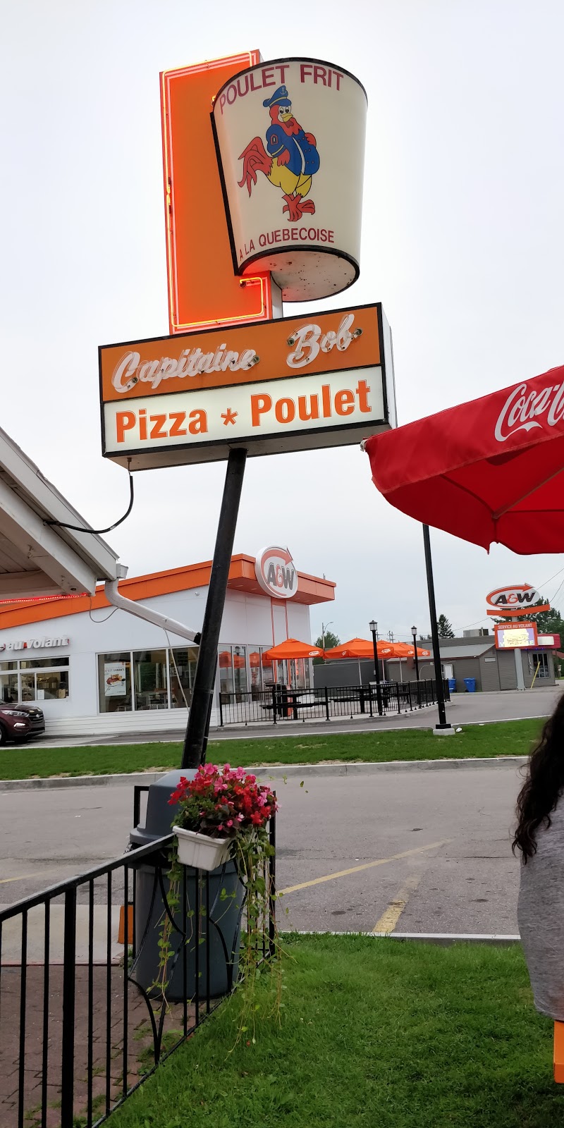 Capitaine Bob | 360 Bd Marcotte, Roberval, QC G8H 1Z6, Canada | Phone: (418) 275-3743