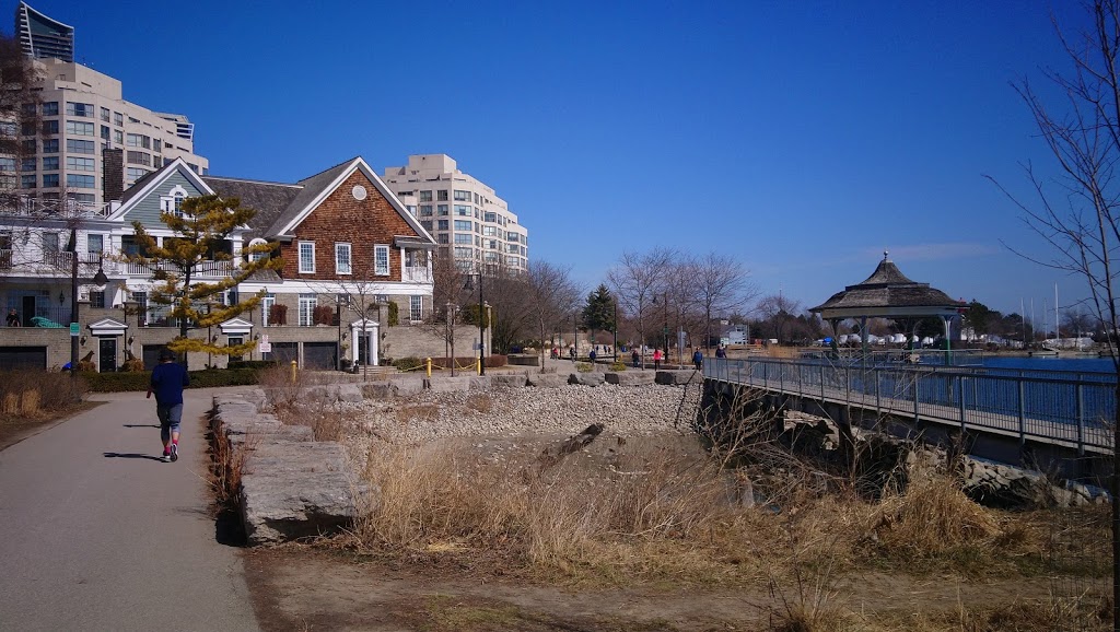 Grand Harbour Condominium Office | 2289 Lake Shore Blvd W, Etobicoke, ON M8V 3Y2, Canada | Phone: (416) 252-7105