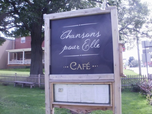 Café Chansons pour Elle | 10 Rue Principale, Stanstead, QC J0B 3E5, Canada | Phone: (819) 200-4655