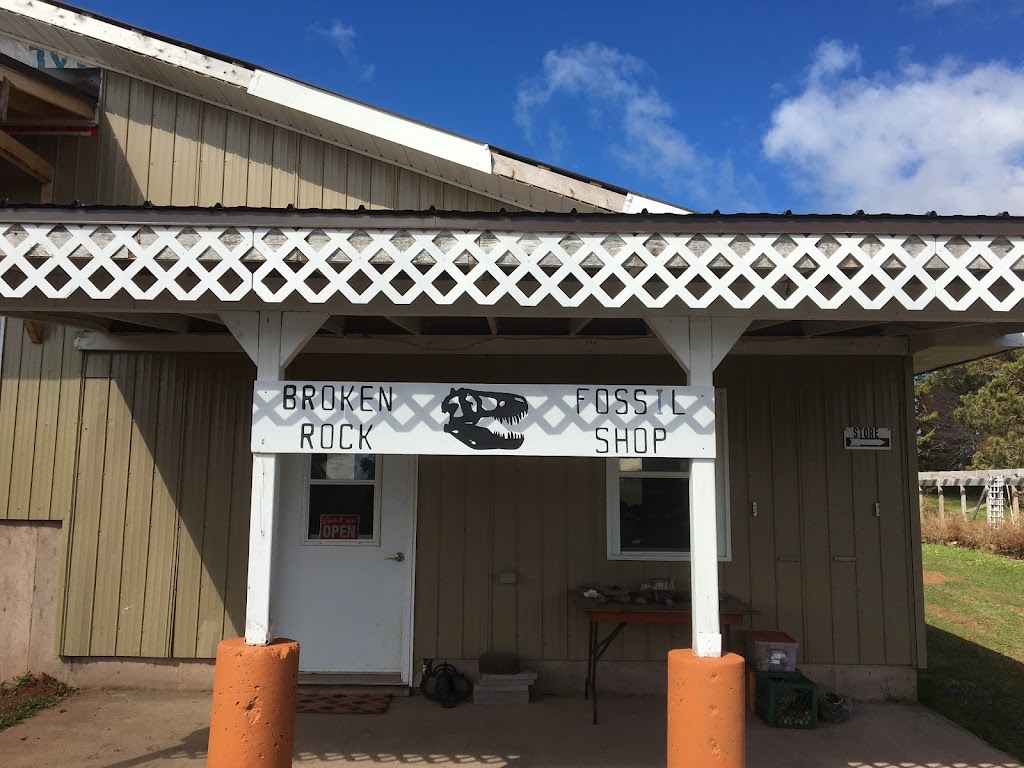 Broken Rock Fossil Shop | 1820 Garfield Rd, Belfast, PE C0A 1A0, Canada | Phone: (902) 393-2536