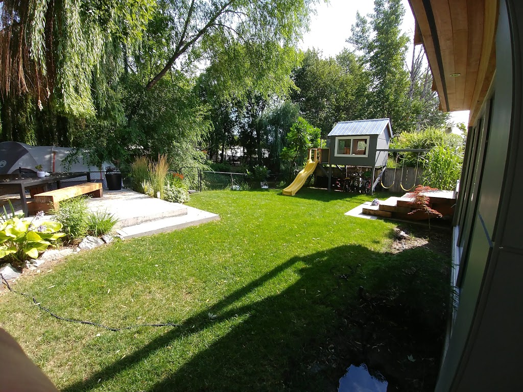 Serenity Stay Bed & Breakfast | 670 Cook Rd, Kelowna, BC V1W 3G7, Canada | Phone: (250) 718-6973