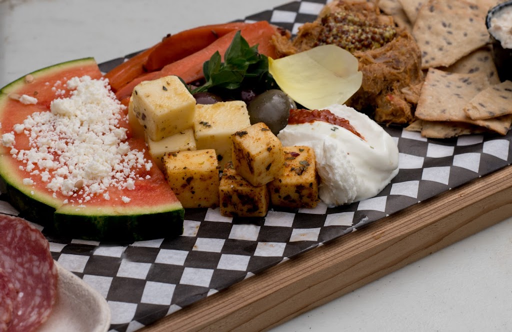 40 Knots Winery | 2400 Anderton Rd, Comox, BC V9M 4E5, Canada | Phone: (855) 941-8810