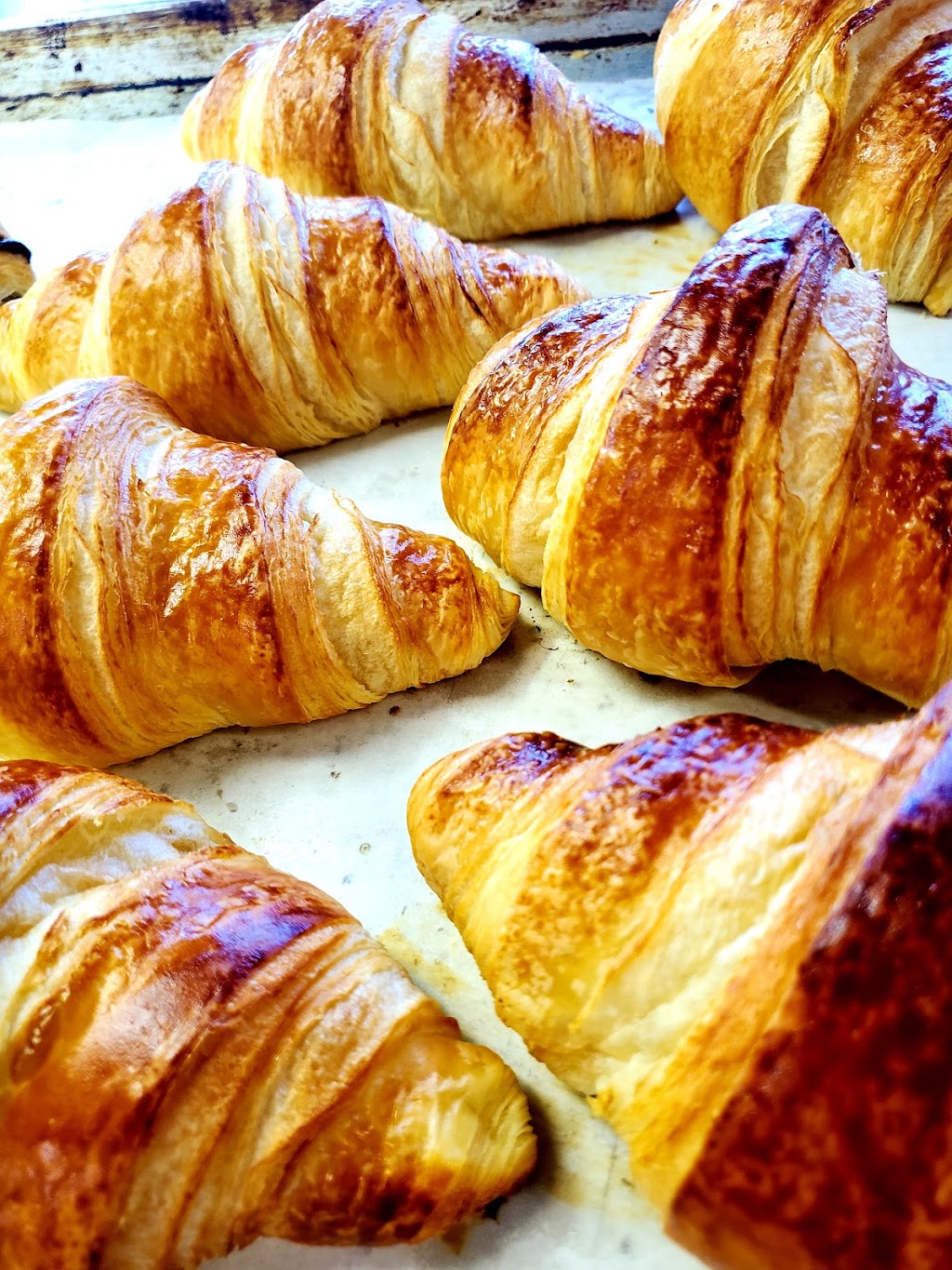 Boulangerie Quatre-bourgeois | 2900 Chem. des Quatre-Bourgeois #110, Québec, QC G1V 1Y4, Canada | Phone: (418) 614-2144