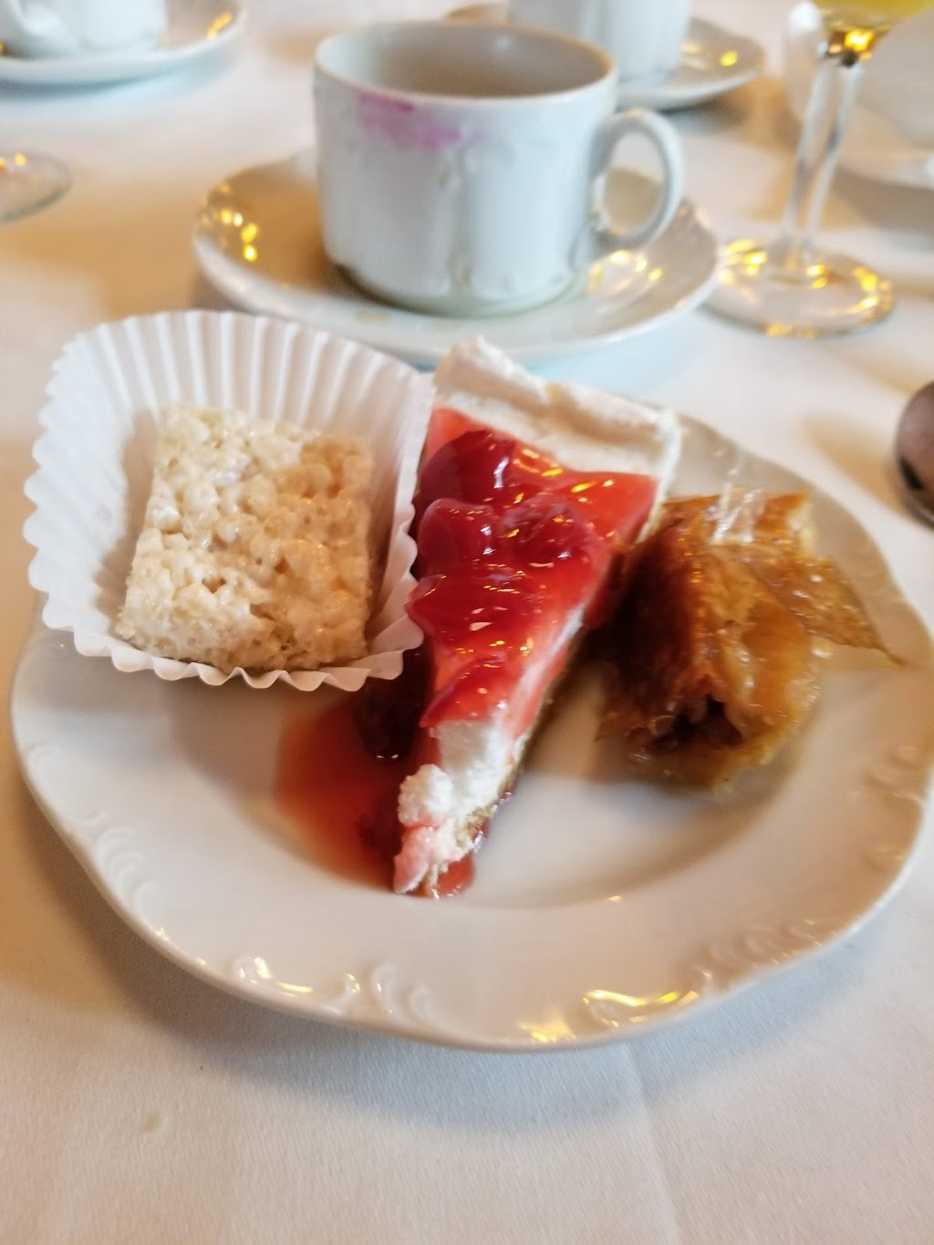 The Olde School Restaurant | 687 Powerline Rd, Brantford, ON N3V 0A4, Canada | Phone: (519) 753-3131