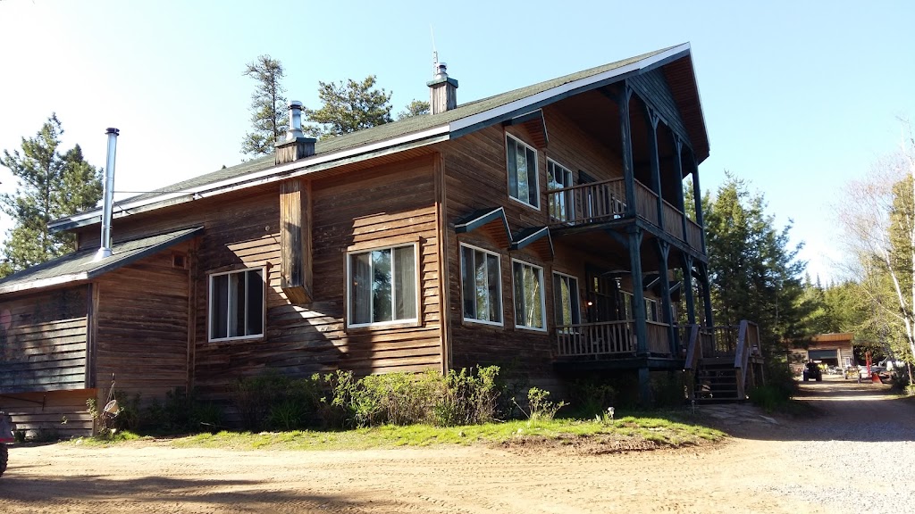 Pourvoirie Lac Dumoulin | Route Forestière ro-461(25, 1 lac Dumoulin, La Tuque, QC G9X 3N7, Canada | Phone: (877) 676-7578