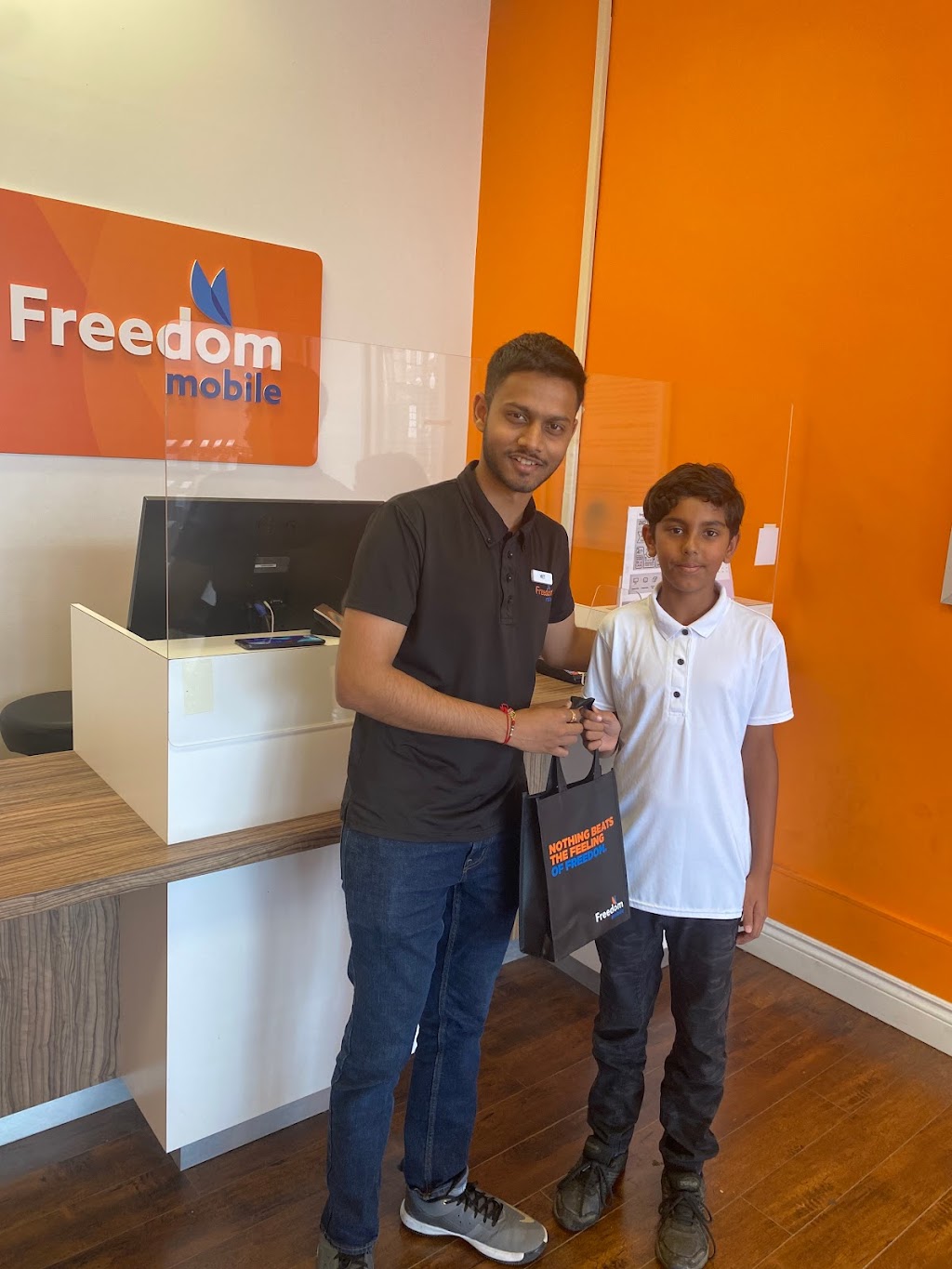 Freedom Mobile | 84 Dalhousie St, Brantford, ON N3T 2J2, Canada | Phone: (519) 304-6080