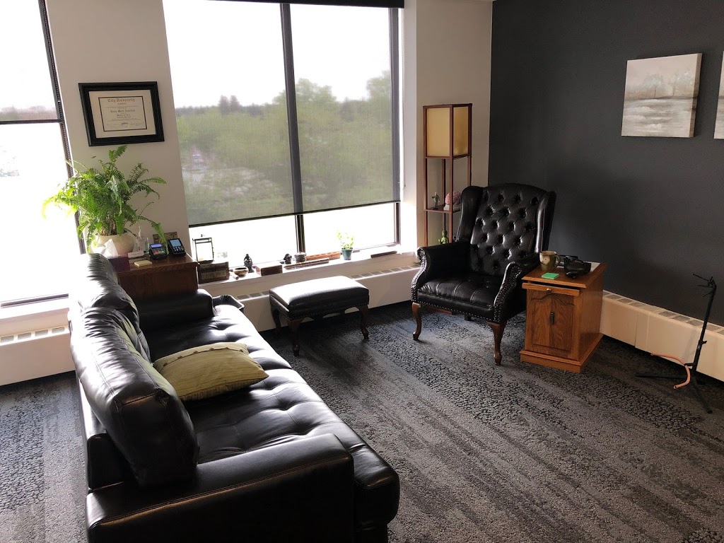 Auschrat Counselling | 15508 87 Ave NW #401, Edmonton, AB T5R 4G5, Canada | Phone: (587) 416-1099