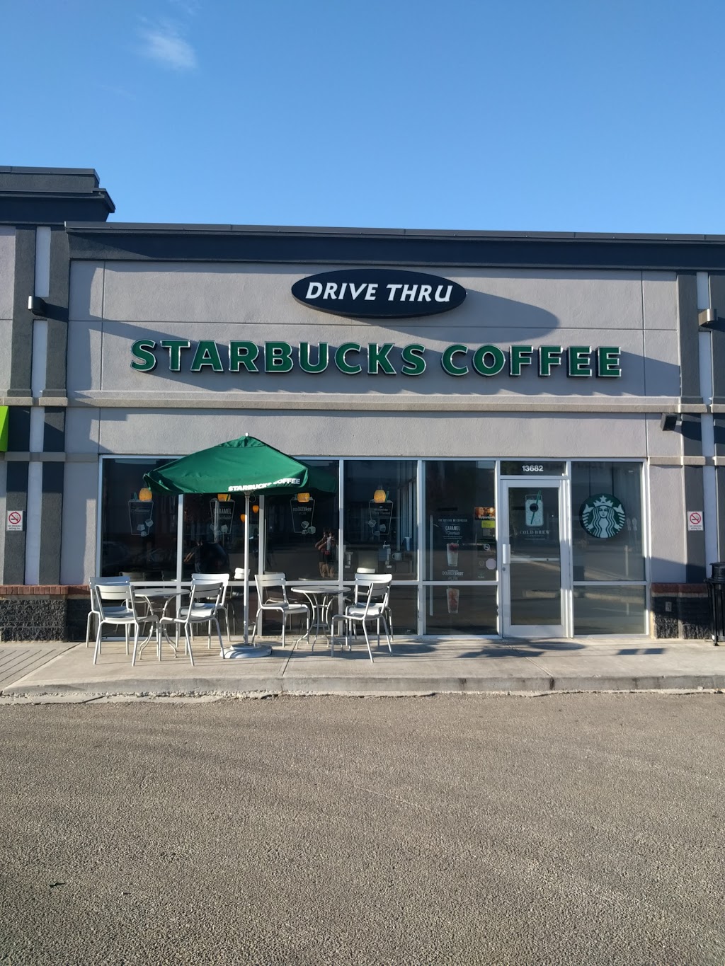 Starbucks | 13682 137 Ave NW, Edmonton, AB T5L 2B3, Canada | Phone: (780) 455-5302