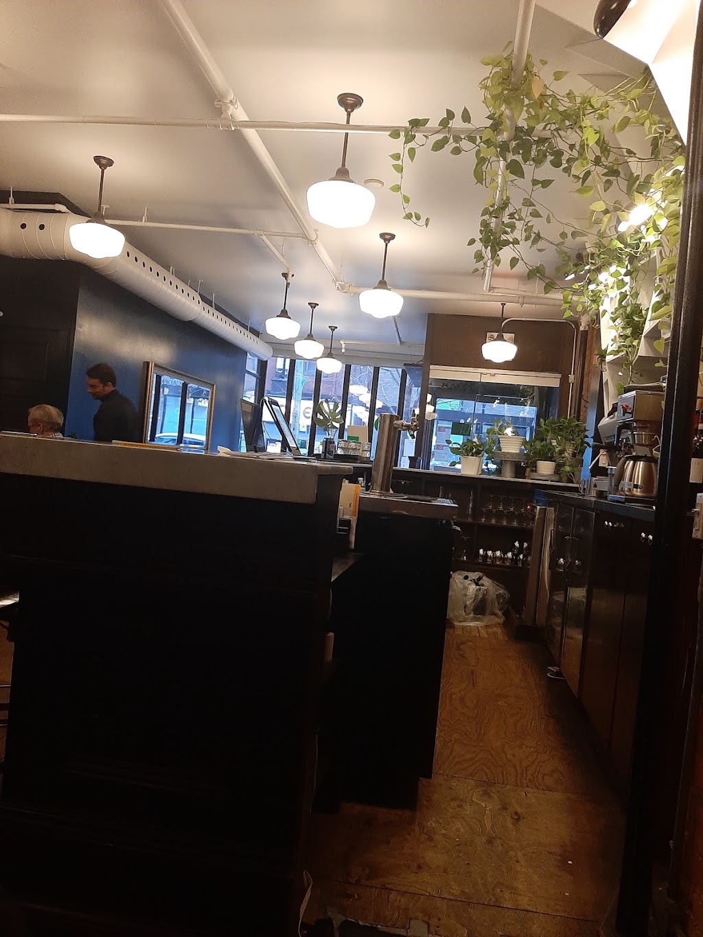 Buono Roncy | 413 Roncesvalles Ave, Toronto, ON M6R 2N1, Canada | Phone: (416) 546-5115