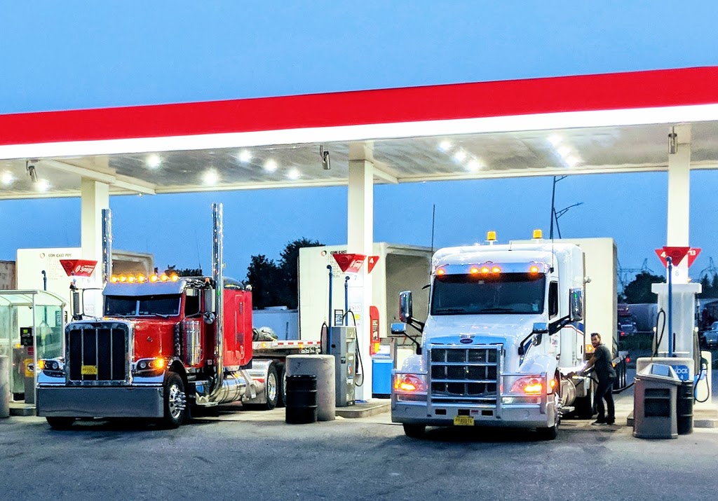 Esso | 7280 Dixie Rd, Mississauga, ON L5S 1E1, Canada | Phone: (905) 565-1476