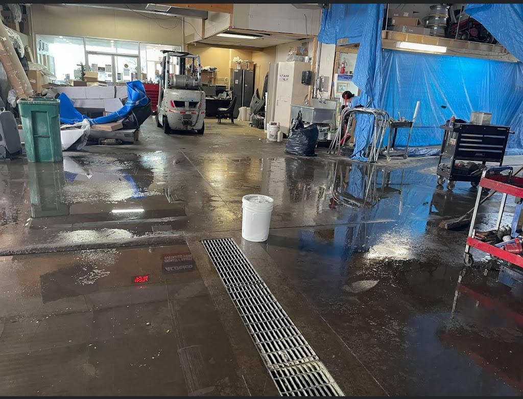 Albechris Cleaning Services Inc | 54 Wardlaw Ave, Orangeville, ON L9W 6M3, Canada | Phone: (416) 898-0644