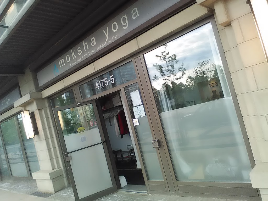Modo Yoga | Square One | 4175 Confederation Pkwy #5, Mississauga, ON L5B 0H1, Canada | Phone: (905) 232-0165