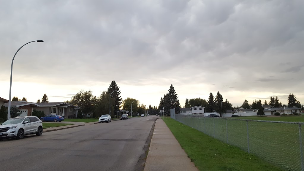 Duggan Park | 3728 106 St, Edmonton, AB T6J 1A5, Canada | Phone: (780) 442-5311