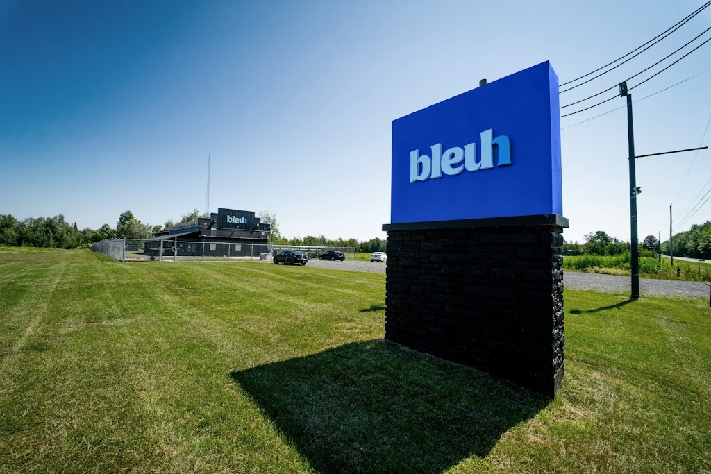 Bleuh | 5052 4e Rang, Saint-Lucien, QC J0C 1N0, Canada | Phone: (819) 471-4330