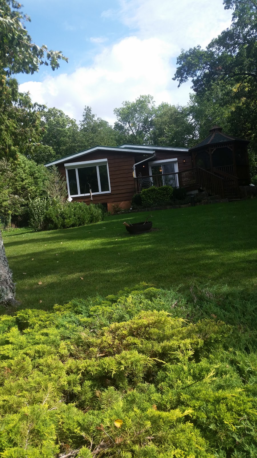 Nahma Lodge | 32 Romany Ranch Rd, Cameron, ON K0M 1G0, Canada | Phone: (705) 887-3309