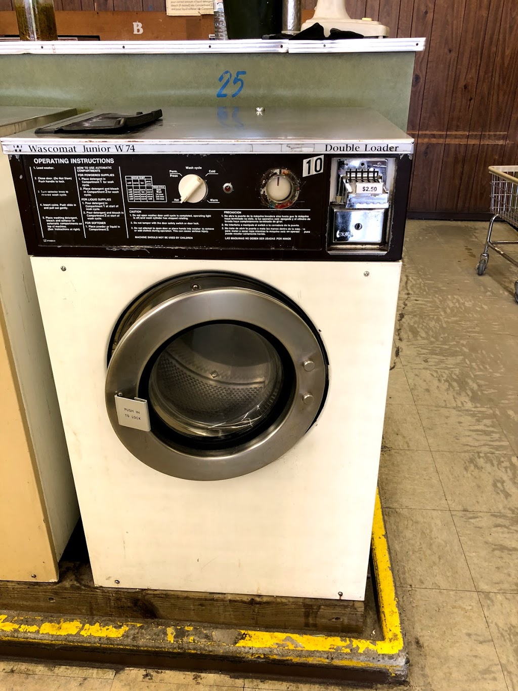 West Fair Laundry | 5265 Victoria Dr, Vancouver, BC V5P 3V4, Canada | Phone: (604) 324-4112