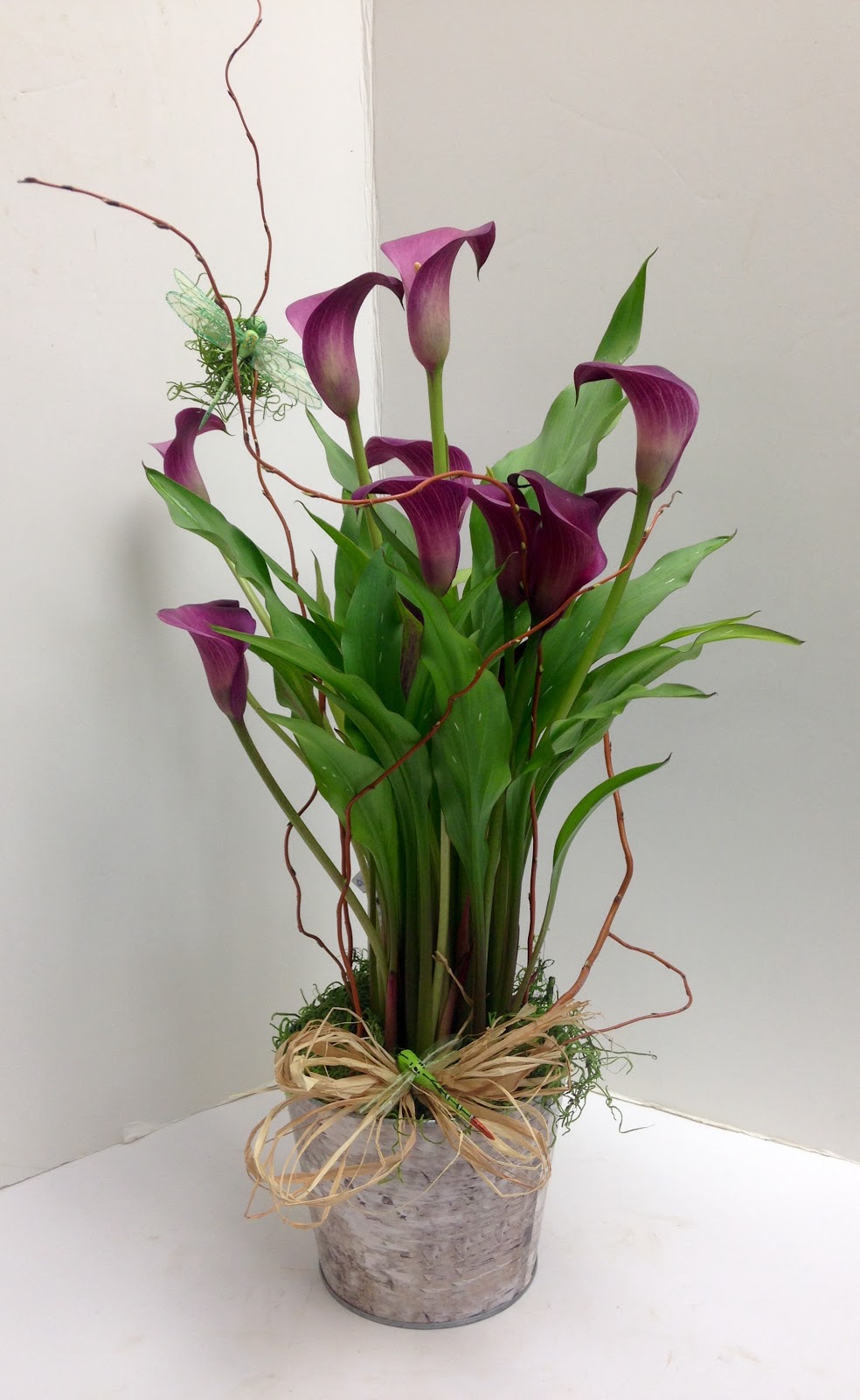 Russells Flower Shop | 1421 Main St E, Hamilton, ON L8K 1C2, Canada | Phone: (905) 547-1239