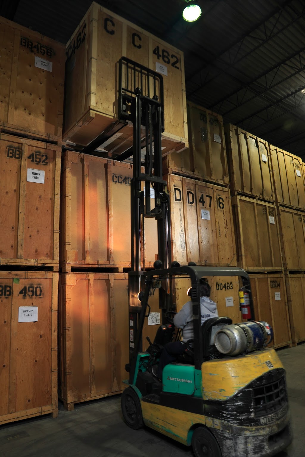 Taylor Moving and Storage | 1500 Upper Middle Rd W #104, Oakville, ON L6M 0C2, Canada | Phone: (888) 624-3220