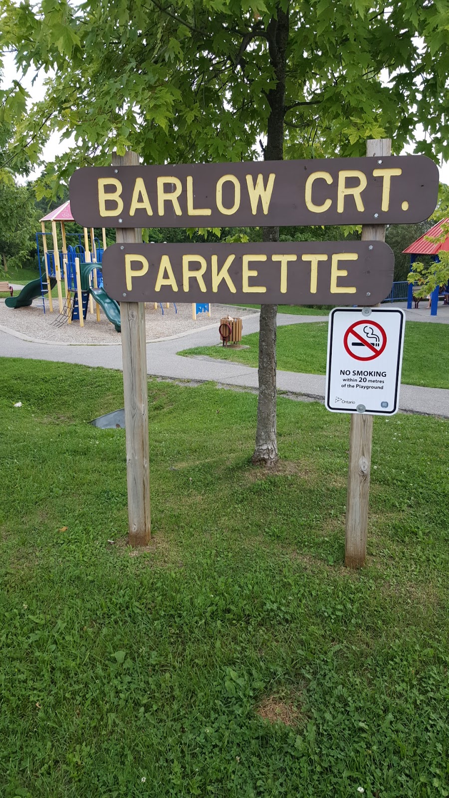 Barlow Court Parkette | 38 Barlow Ct, Bowmanville, ON L1C 5G5, Canada