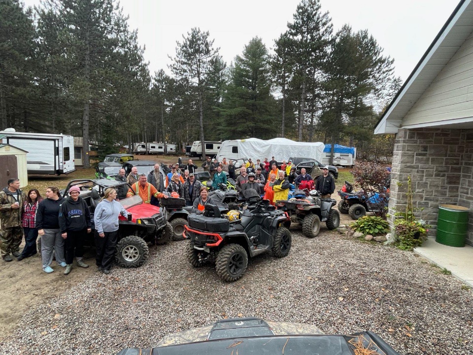 West Pines Park Resort | 42 Centre Rd, Lake Saint Peter, ON K0L 2K0, Canada | Phone: (613) 338-5795