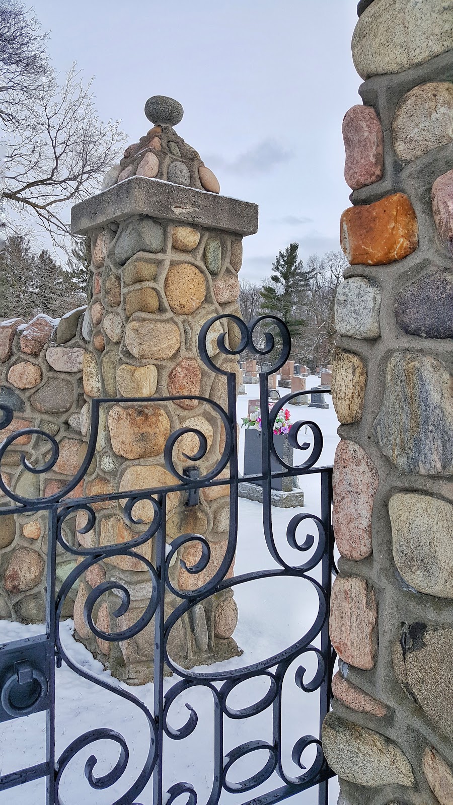 Erskine Church | 1999 Fairport Rd, Pickering, ON L1V 4M2, Canada | Phone: (647) 937-7271