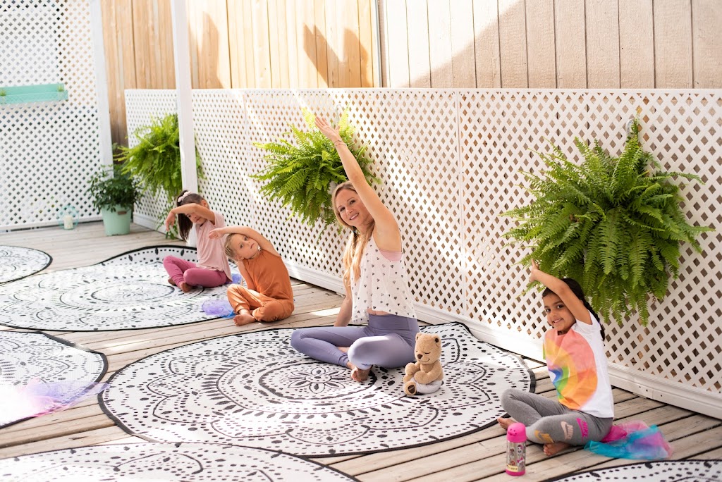 Little Yogis Academy | 92 Roe Ave, Toronto, ON M5M 2H7, Canada | Phone: (647) 403-2973