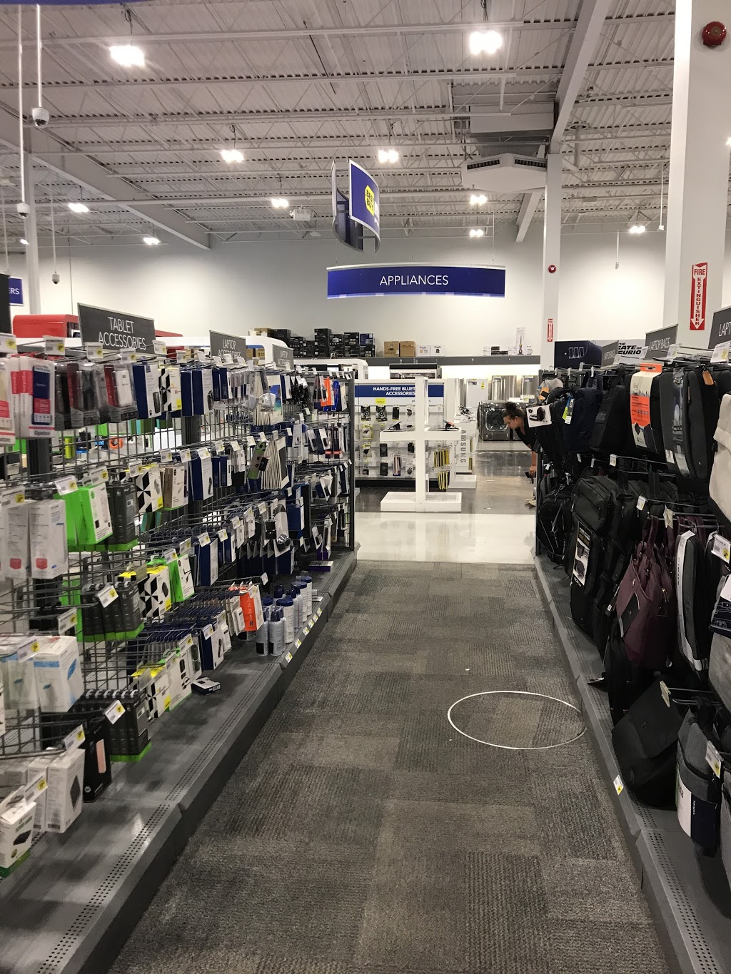 Best Buy | 3200 Monarch Dr Unit 1, Orillia, ON L3V 8A2, Canada | Phone: (705) 325-0519