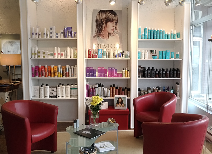 Salon De Coiffure Daniele Roger | 110 Rue Morin, Sainte-Adèle, QC J8B 2P7, Canada | Phone: (450) 229-3220