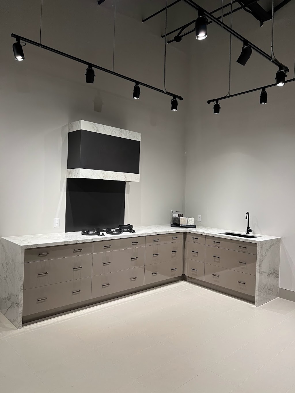 Marble Plus | 111 Oakdale Rd, Toronto, ON M3N 1W2, Canada | Phone: (905) 669-9575