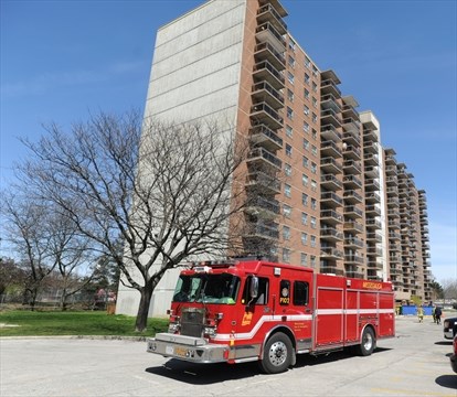 Horizon Apts The | 1060 Caven St #601, Mississauga, ON L5G 4J5, Canada | Phone: (905) 274-1229